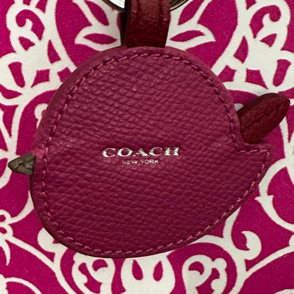 Coach Fuchsia Bird Keychain - Picture 7 of 9